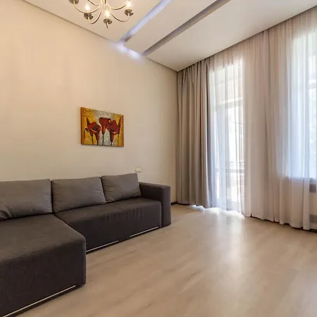Maidan Area Appartement